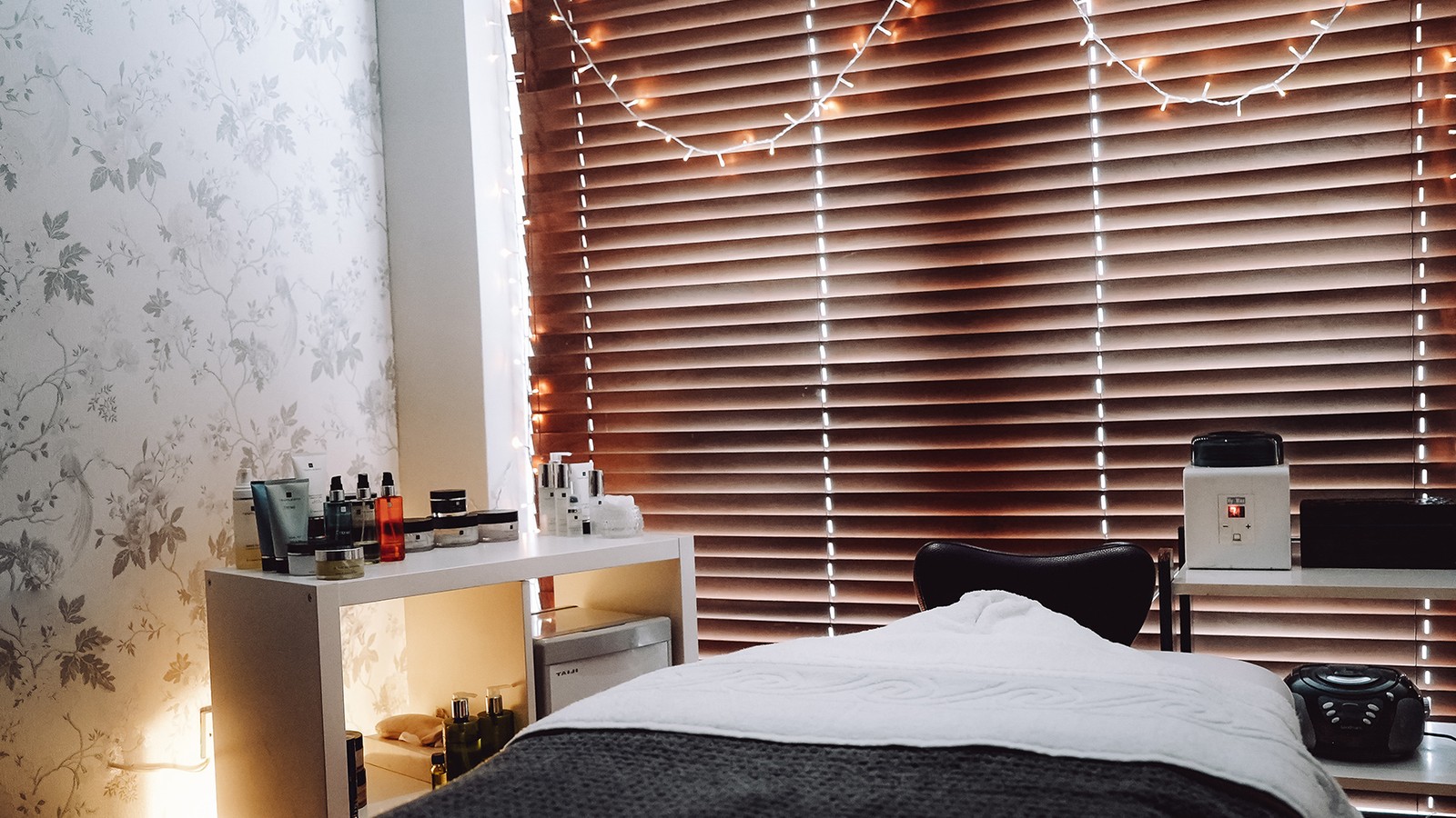 Fancy a spa treatment? Book through My Warner Stay and enjoy a massage, facial, or a personalised treatment from our TEMPLESPA expert therapists.