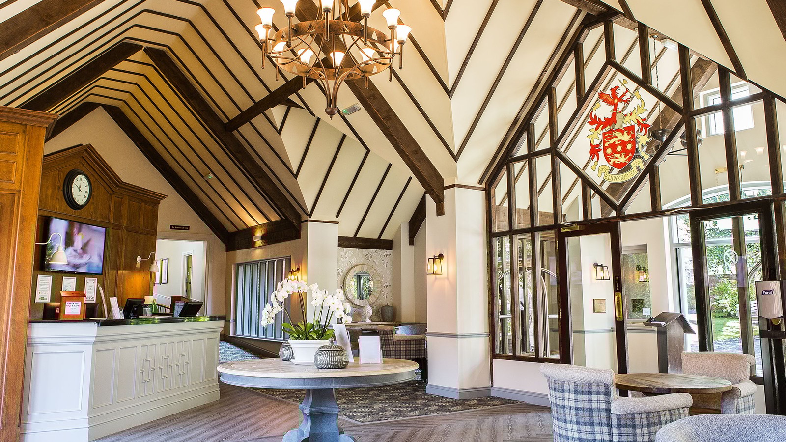 Welcome reception area with large windows with plenty of light and warmth.