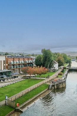 The Runnymede on Thames