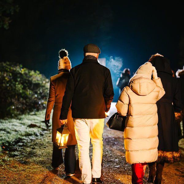 Discover the enchantment of a lantern-lit walk beneath the winter sky (selected breaks).