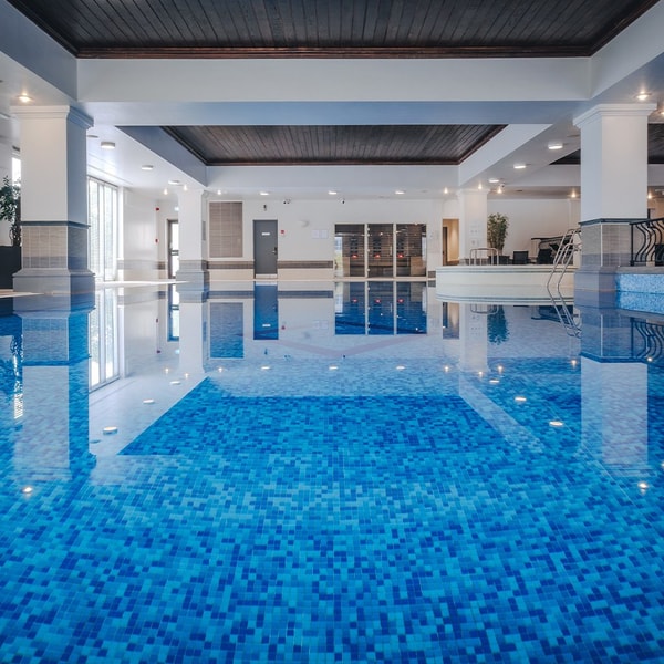 Take a dip in our 18-metre heated indoor pool then spend some time enjoying more facilities, including a whirlpool bath, sauna, steam room, infra-red cabin and comfortable loungers.